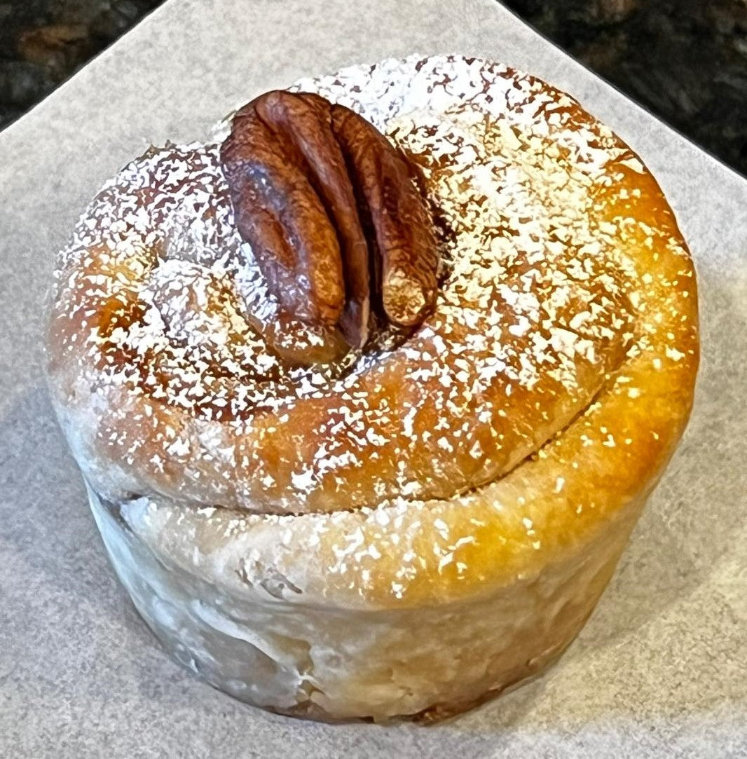 Pecan Pie Sweet Roll